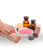 Cura Mani e Piedi – Crema Nutriente e Trattamenti Specifici